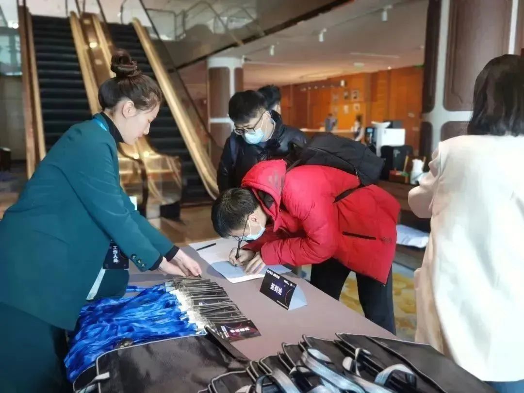 金鸡湖畔共话数智,易立德研发数字化落地主题沙龙成功举办 金鸡湖畔共话数智,易立德研发数字化落地主题沙龙成功举办