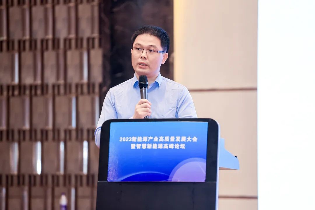 聚焦国防科技和新能源，易立德两地参会同奏数字转型最强音